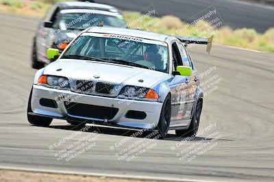 media/May-04-2025-Lucky Dog Racing (Sun) [[21629467aa]]/Turn 4 (10-1045am)/Front/